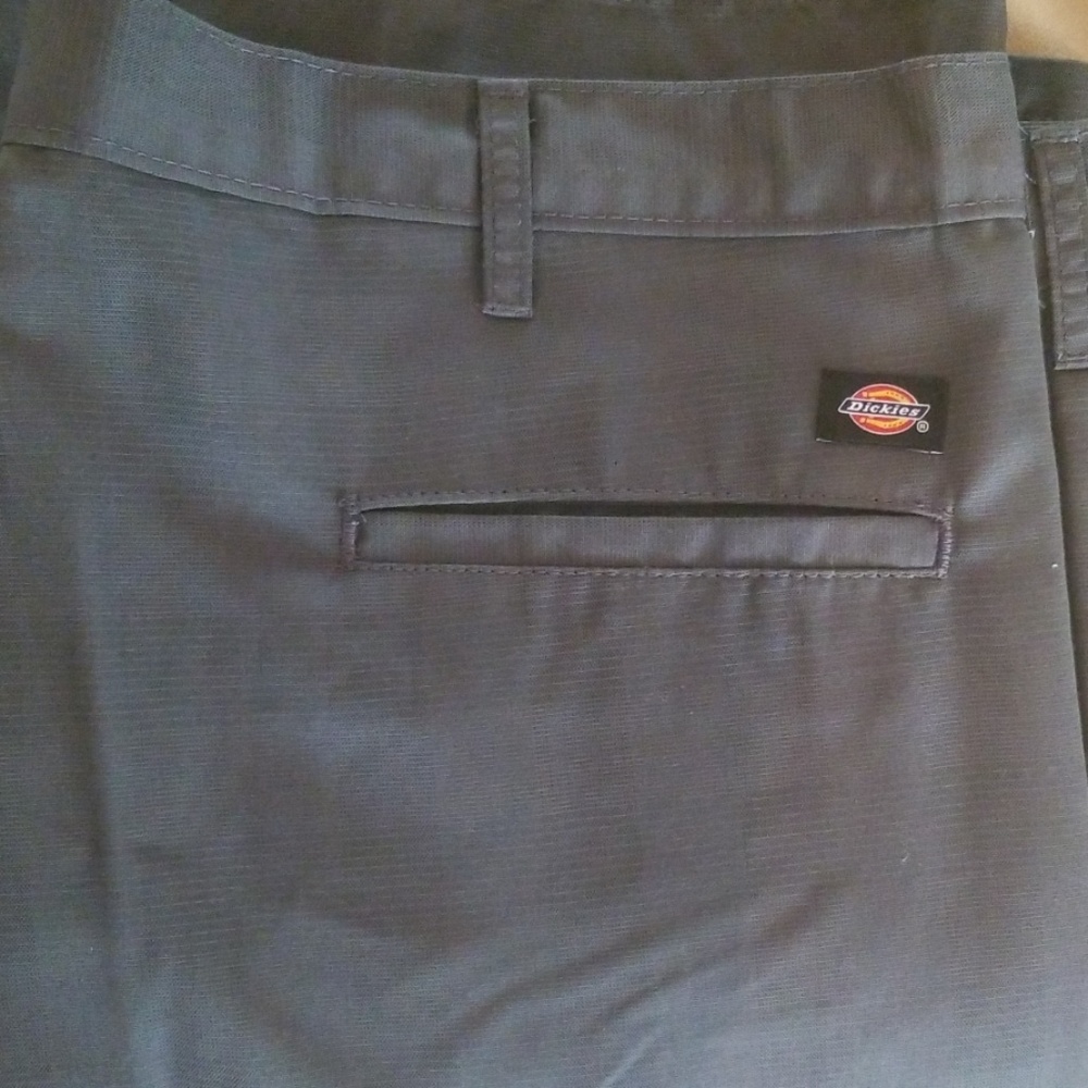 Gray, Men's Shorts